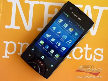 Sony Ericsson ST18i:  